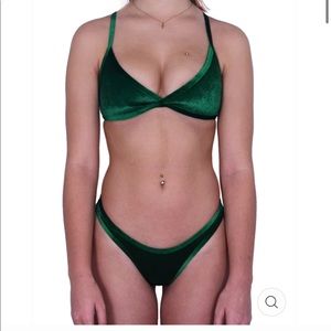 Hoaka swimwear